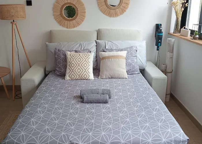 Cozy And Comfortable Apartment